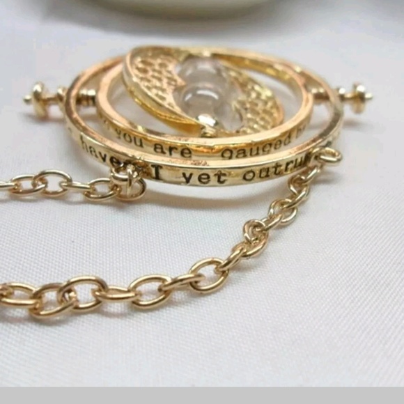 **Last One**Harry Potter Time Turner Necklace - Picture 2 of 5